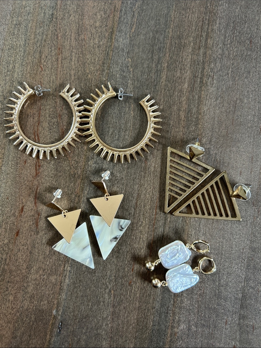 Earring Lot 4 Goldtone Pierced
